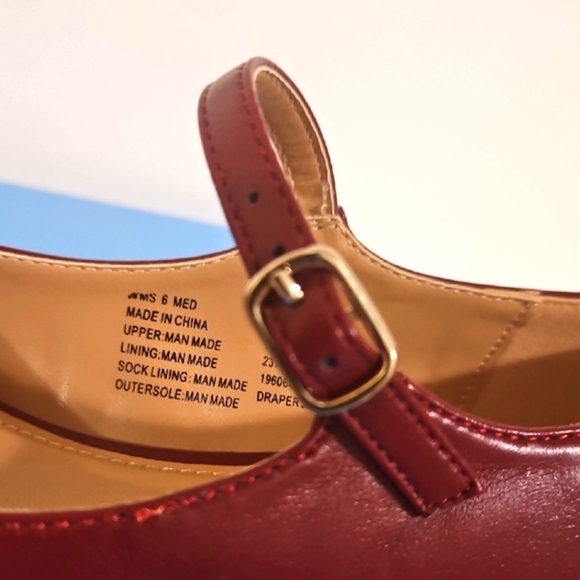 Draper James Miley Mary Jane Women's Red Flats with Pearl Details - Picture 4 of 9